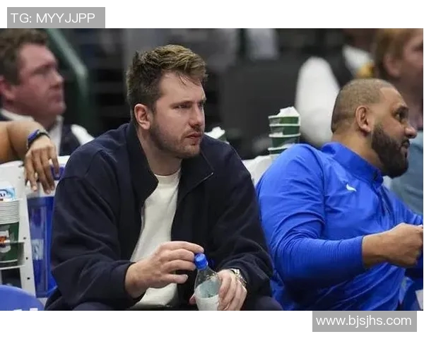 东契奇突发宣布离队 球迷深感不舍纷纷告别 东契奇突发宣布离队 球迷深感不舍纷纷告别