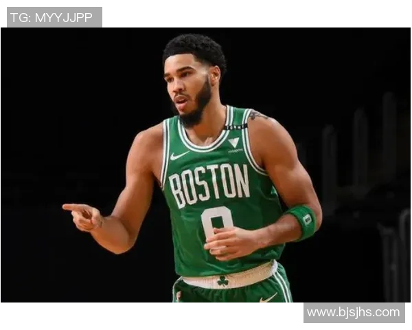 塔图姆今日状态爆棚,全场最佳当之无愧! 塔图姆今日状态爆棚,全场最佳当之无愧!