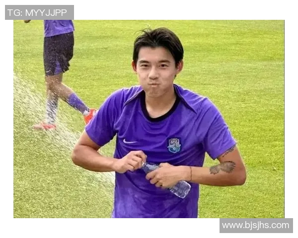 年轻球员留洋经历曝光,面对困难不退缩 年轻球员留洋经历曝光,面对困难不退缩